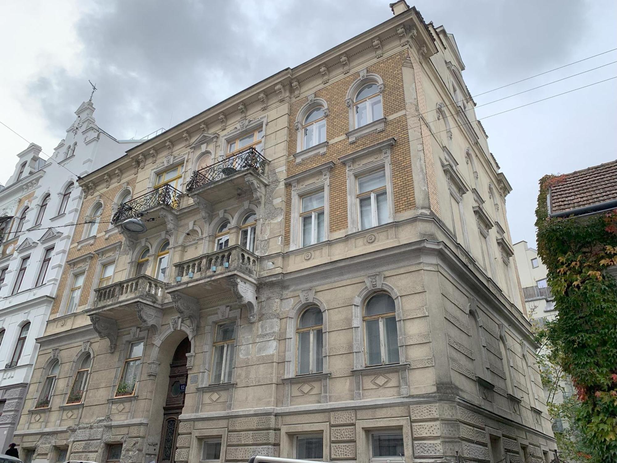 Grosszuegiger Wiener Altbau Gleich Neben Schoenbrunn Luaran gambar